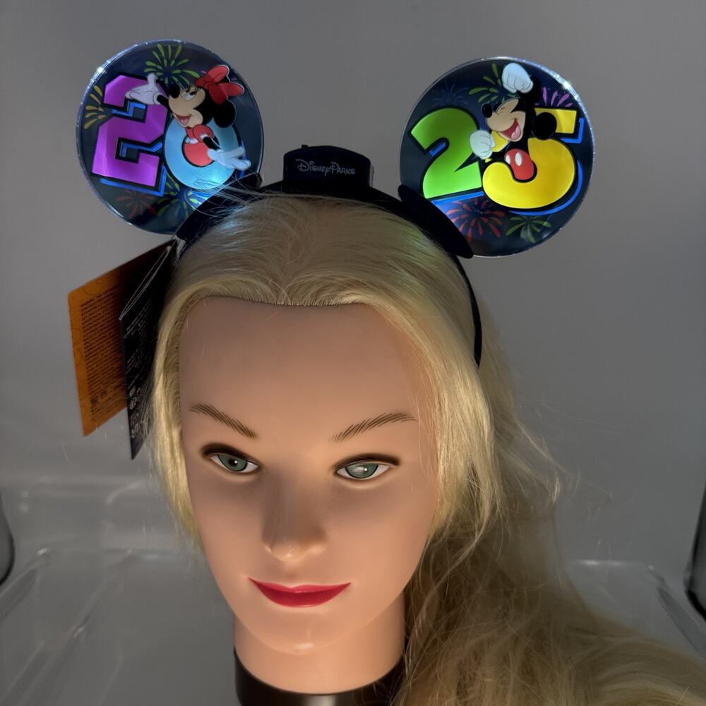 Disneyland 2025 Light Up Mickey Mouse Ears Headband NWT